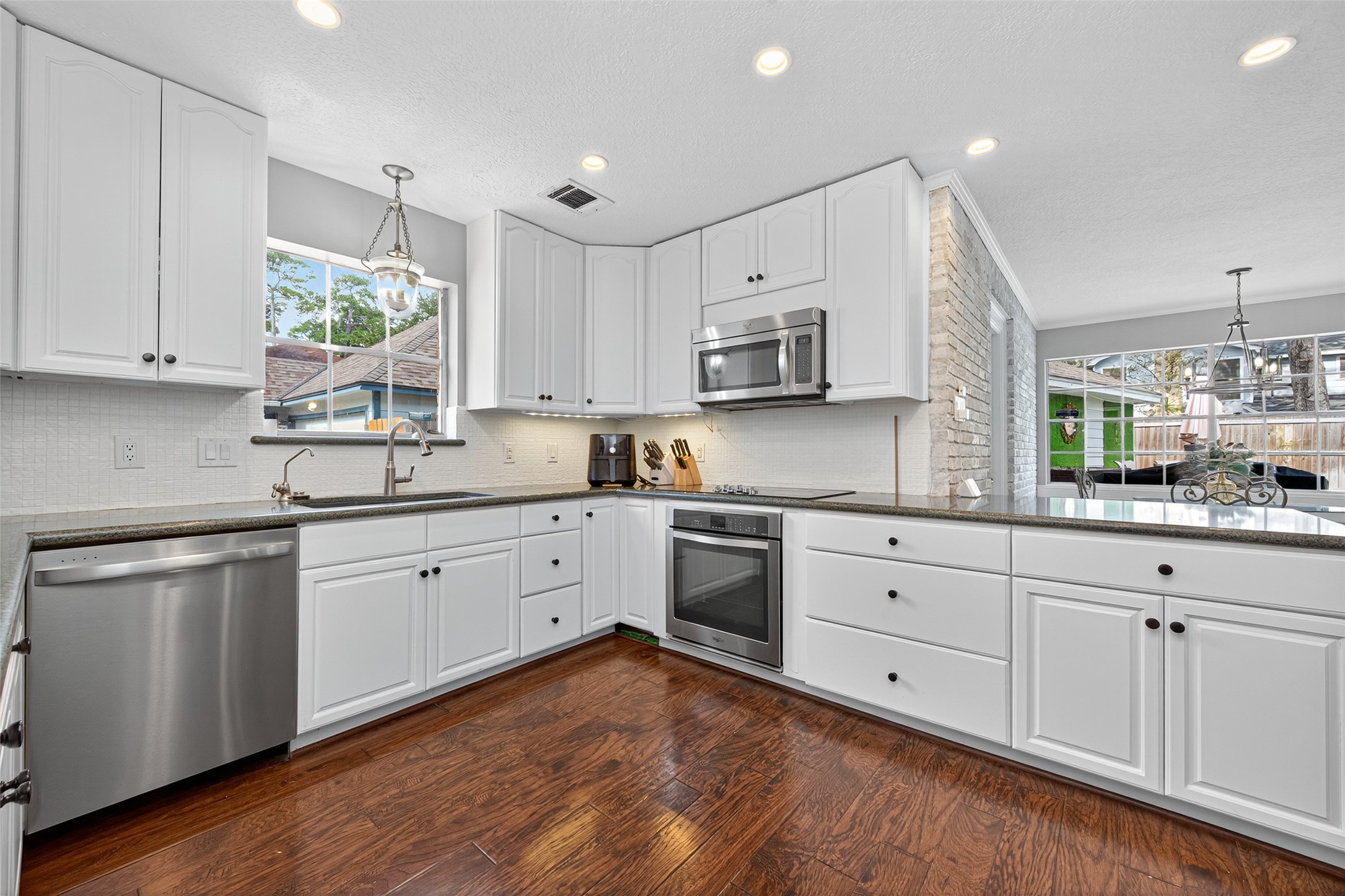 3602 Blue Cypress Drive Spring, TX 77388 - Photo 13 of 44