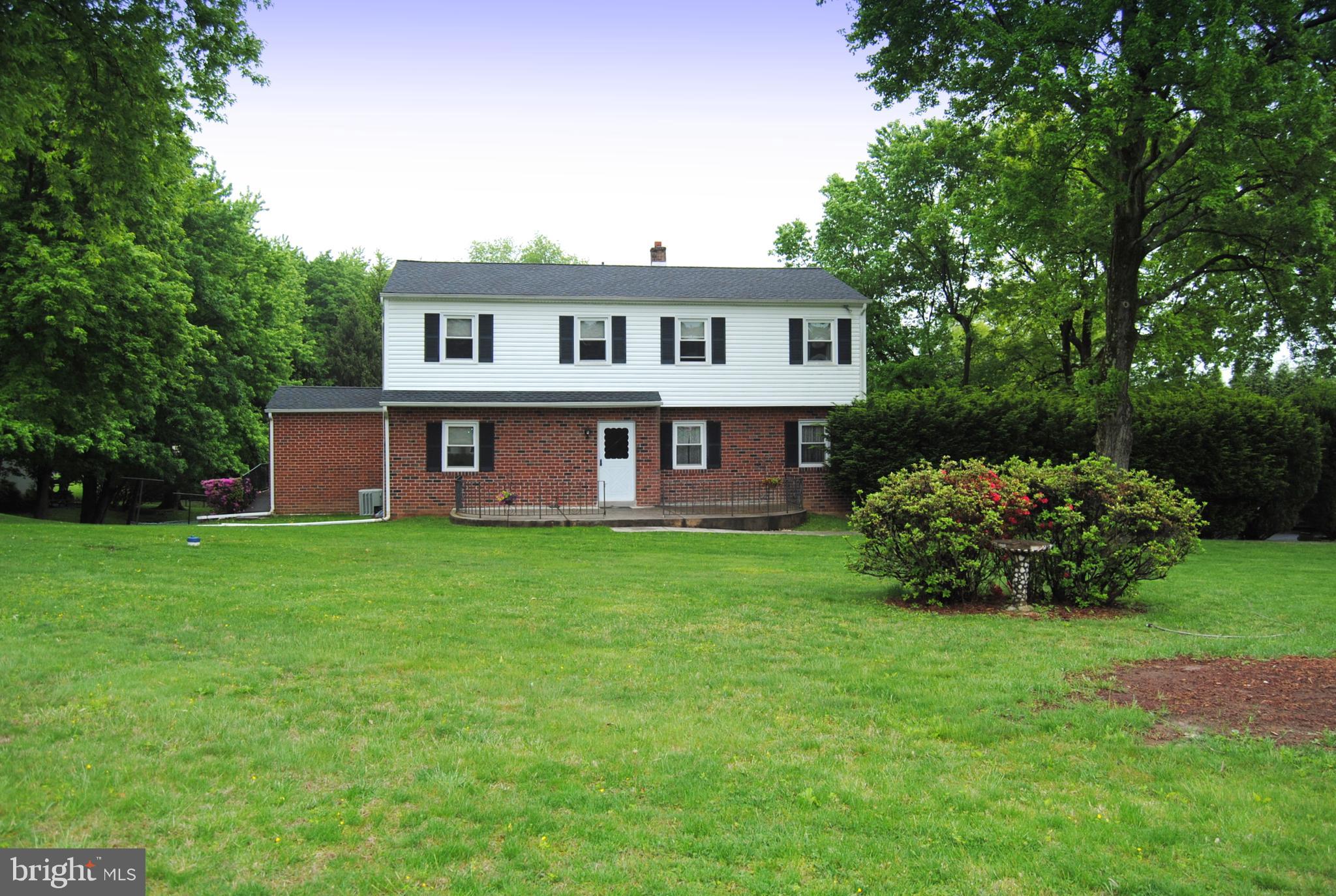 5 Cardinal Road Southampton, PA 18966 - Photo 3 of 39 Gallery Image 3