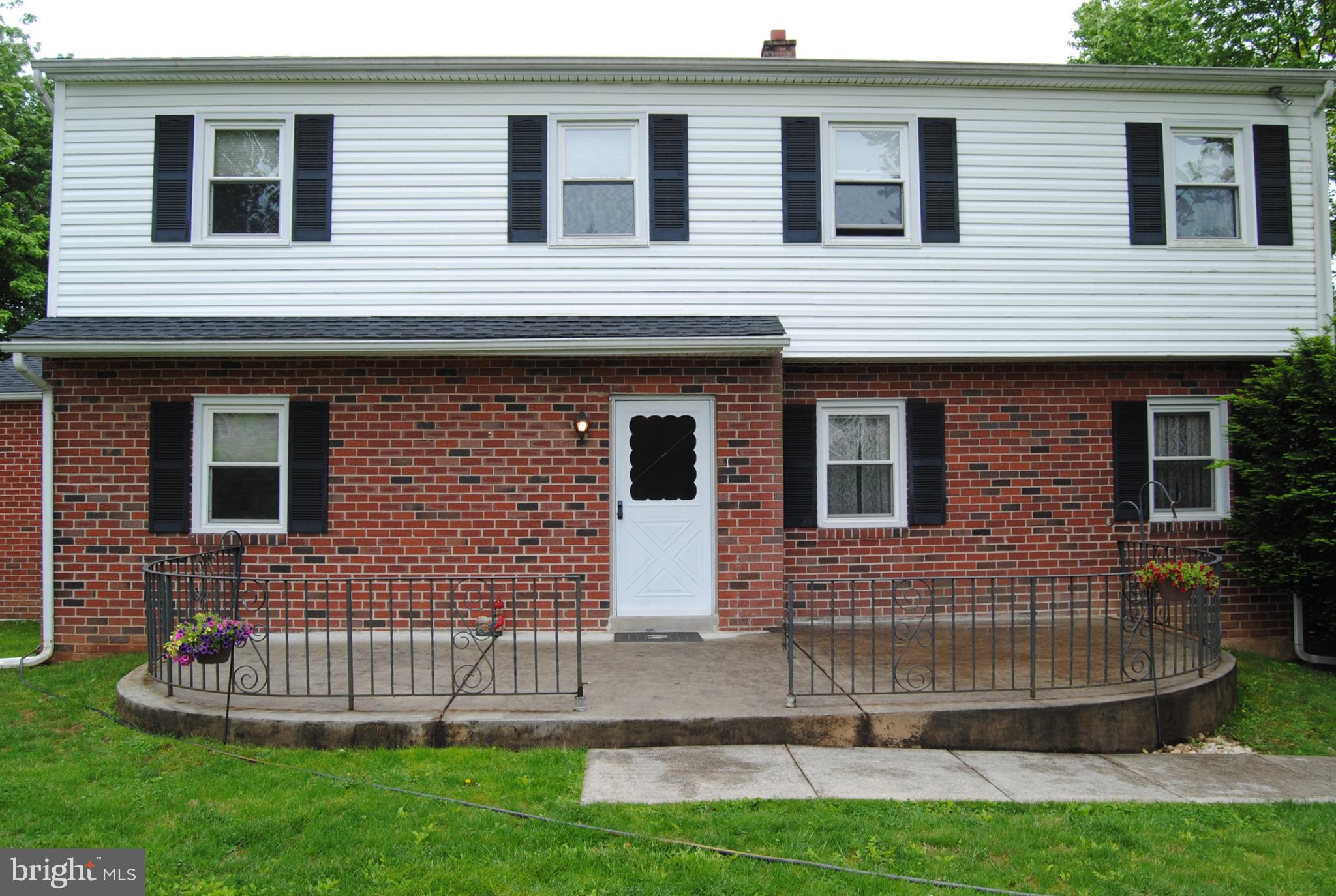 5 Cardinal Road Southampton, PA 18966 - Photo 39 of 39 Front Patio