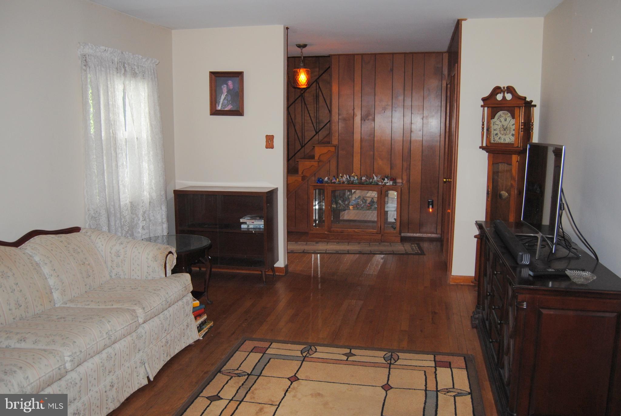 5 Cardinal Road Southampton, PA 18966 - Photo 8 of 39 Gallery Image 8