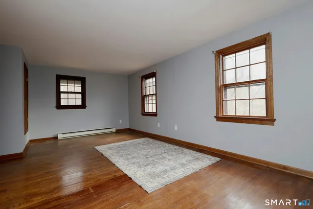 $2,950 | 380 Newtown Turnpike, Redding, CT 06896