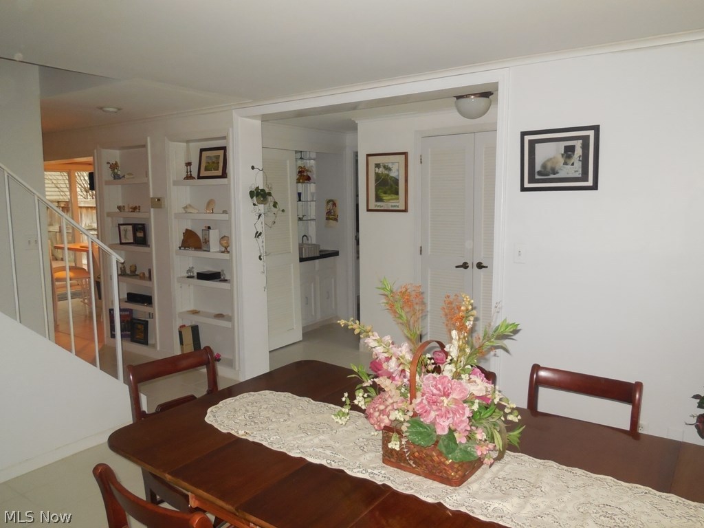 940 Som Center Road, Unit A2 Cleveland, OH 44143 - Photo 6 of 24 Gallery Image 6