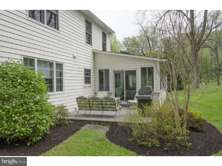 20 Roberts Road Newtown Square, PA 19073 - Photo 23 of 25 Exterior Back