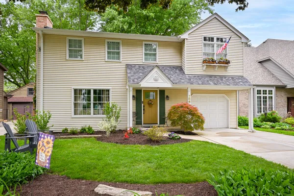 $699,500 | 184 Kenilworth Avenue, Glen Ellyn, IL 60137