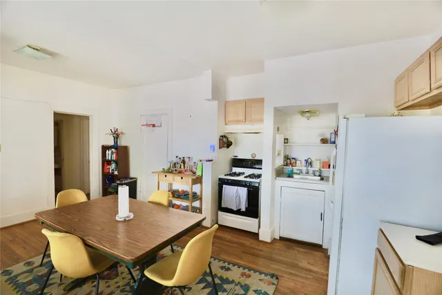 $2,600 | 1601 Colquitt Street, Houston, TX 77006