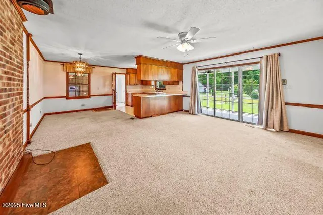 $305,000 | 1738 Highway 306, Grantsboro, NC 28529