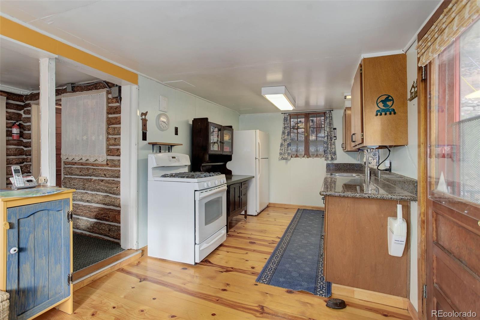16048 Old Stagecoach Road Pine, CO 80470 - Photo 30 of 38 Gallery Image 30