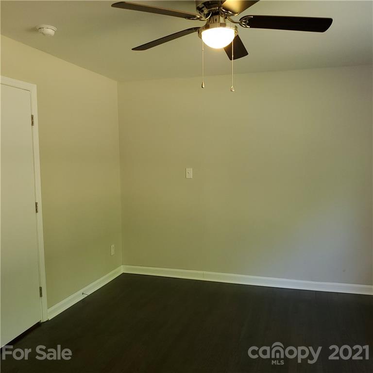 7524 Riding Trail Road Charlotte, NC 28212 - Photo 22 of 46 a view of a small space