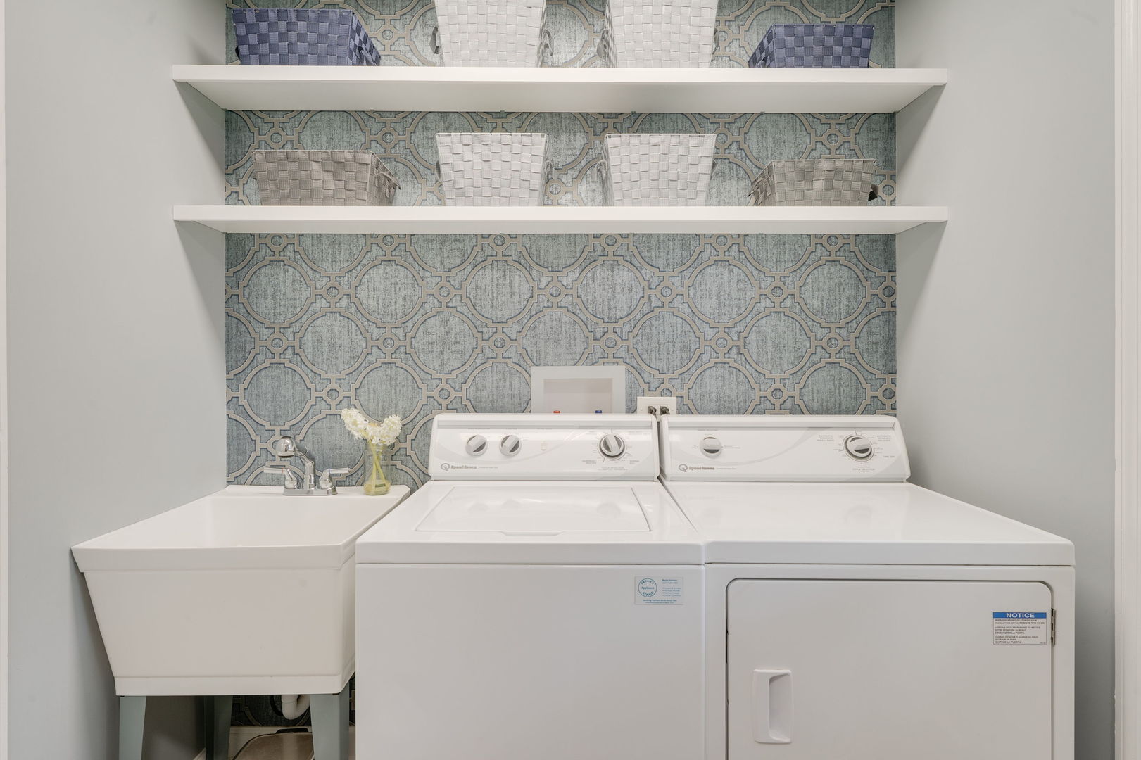 2022 Brandon Road Glenview, IL 60025 - Photo 13 of 35 a utility room with dryer and washer