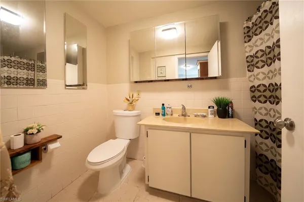 $299,900 | 1862 Moreno Avenue, Fort Myers, FL 33901