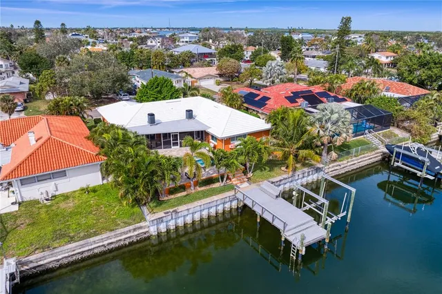 $1,350,000 | 1960 Montana Avenue Northeast, St. Petersburg, FL 33703