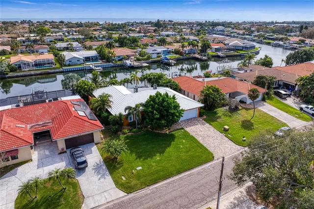 $1,350,000 | 1960 Montana Avenue Northeast, St. Petersburg, FL 33703