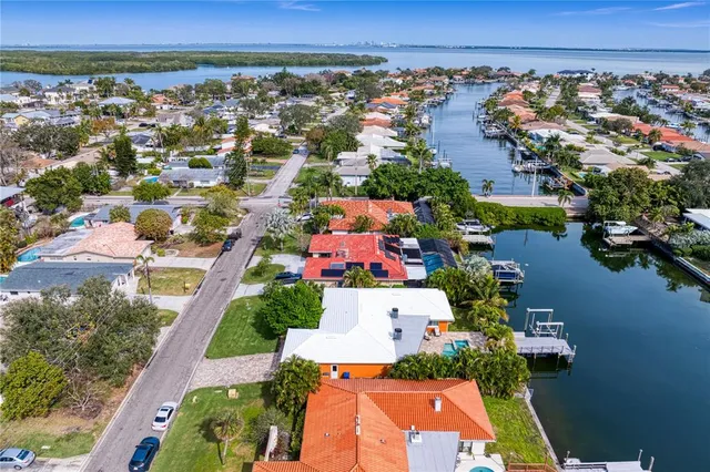 $1,350,000 | 1960 Montana Avenue Northeast, St. Petersburg, FL 33703