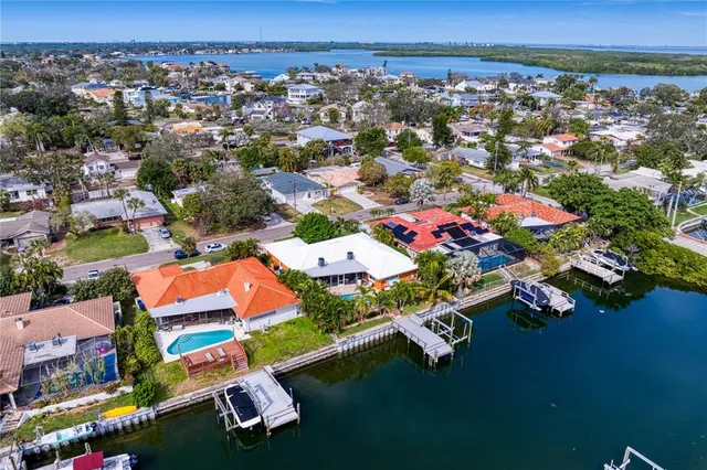 $1,350,000 | 1960 Montana Avenue Northeast, St. Petersburg, FL 33703