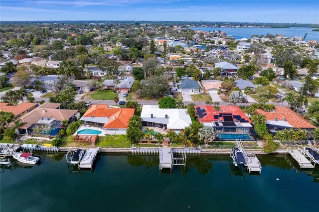 $1,350,000 | 1960 Montana Avenue Northeast, St. Petersburg, FL 33703