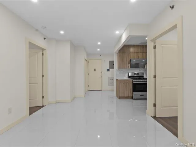 $702,240 | 124-28 Queens Boulevard, Unit 12A | Kew Gardens