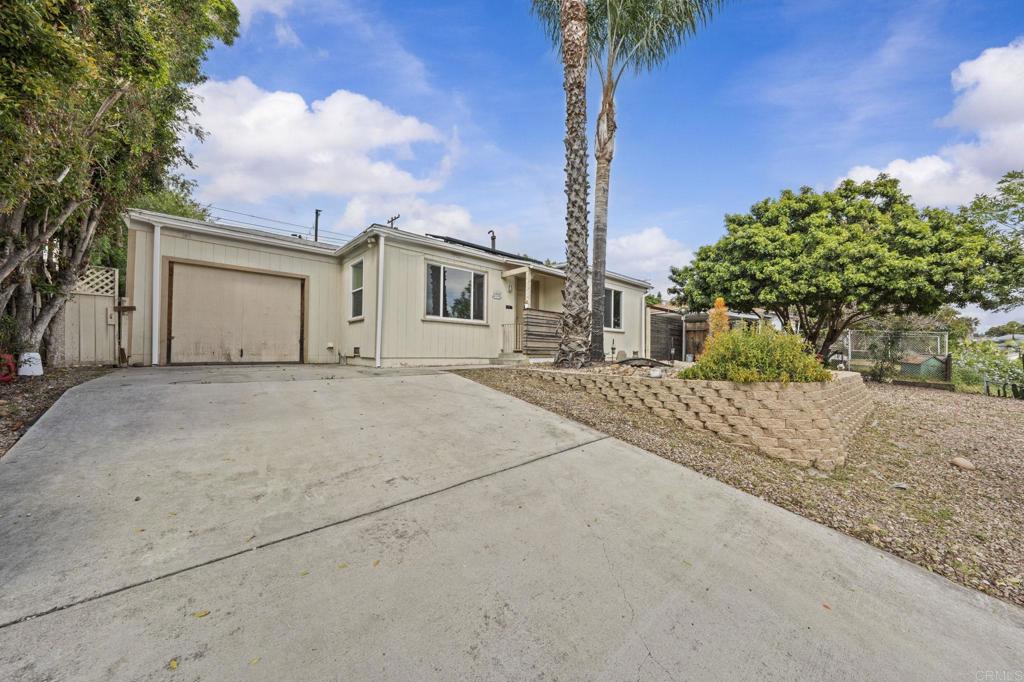 1992 Ensenada Street Lemon Grove, CA 91945 - Photo 5 of 33