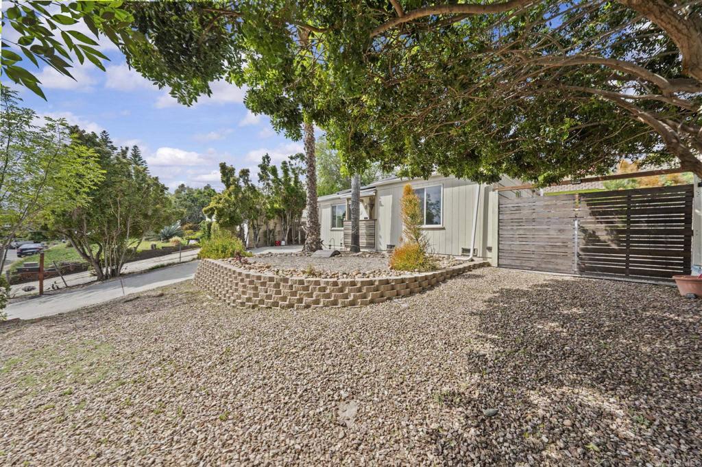 1992 Ensenada Street Lemon Grove, CA 91945 - Photo 7 of 33