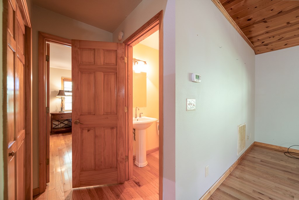 932 Lance Road Murphy, NC 28906 - Photo 13 of 42 a view of front door