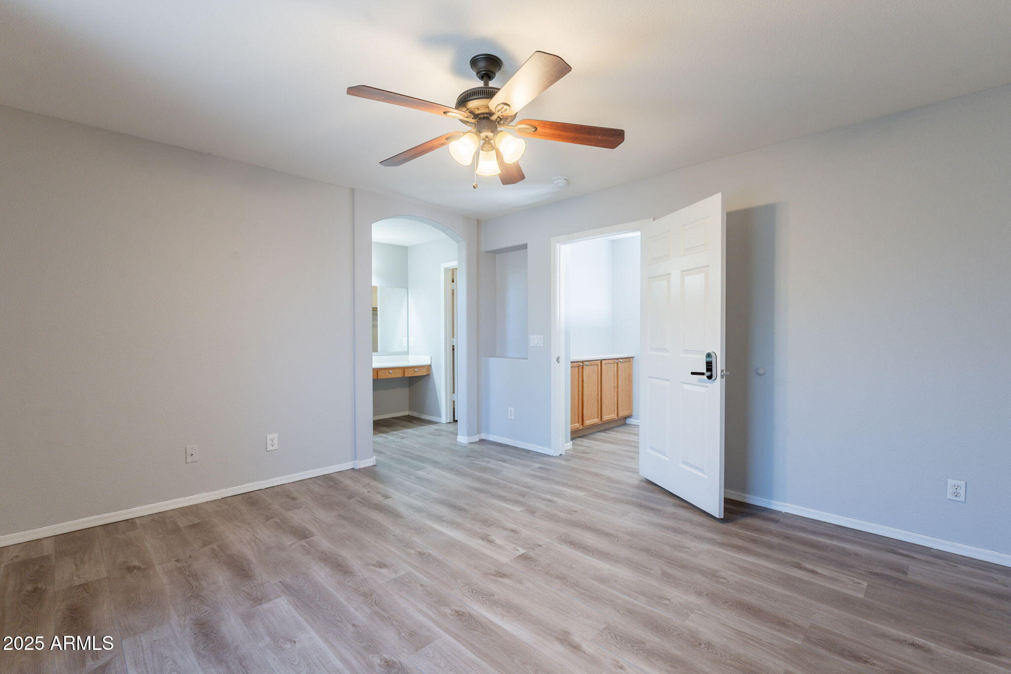 931 South Racine Lane Gilbert, AZ 85296 - Photo 35 of 62 35-web-or-mls-Racine-50