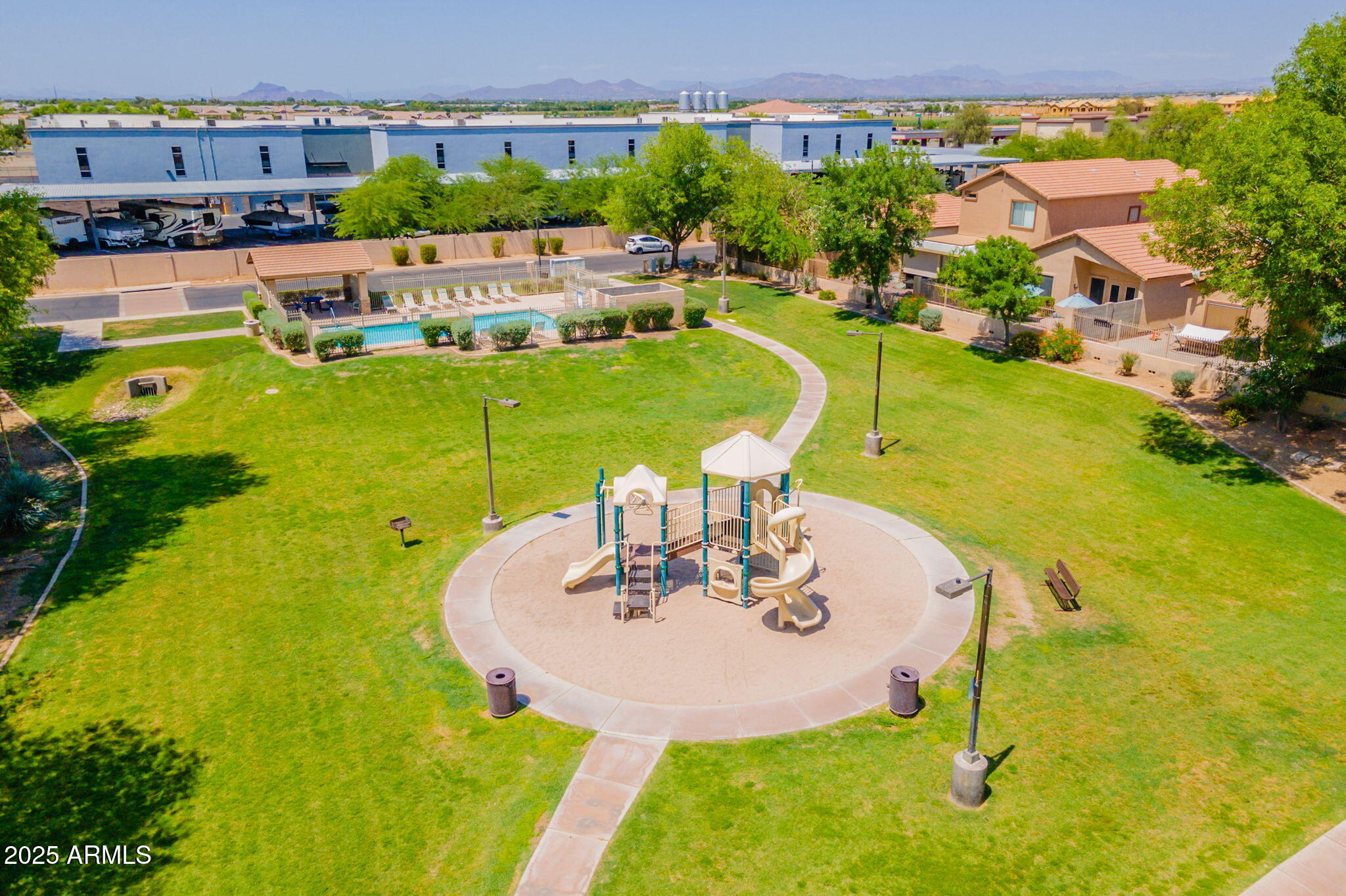 931 South Racine Lane Gilbert, AZ 85296 - Photo 47 of 62 47-web-or-mls-Racine-2