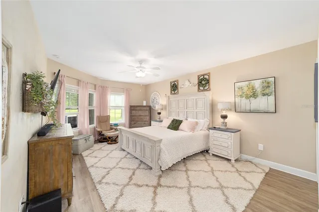 $309,000 | 12909 Northwest 11th Place, Newberry, FL 32669