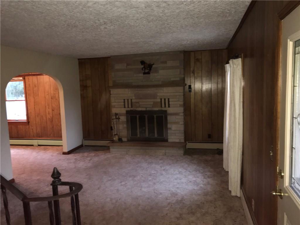 16 Riley Road Greenville, PA 16125 - Photo 3 of 24
