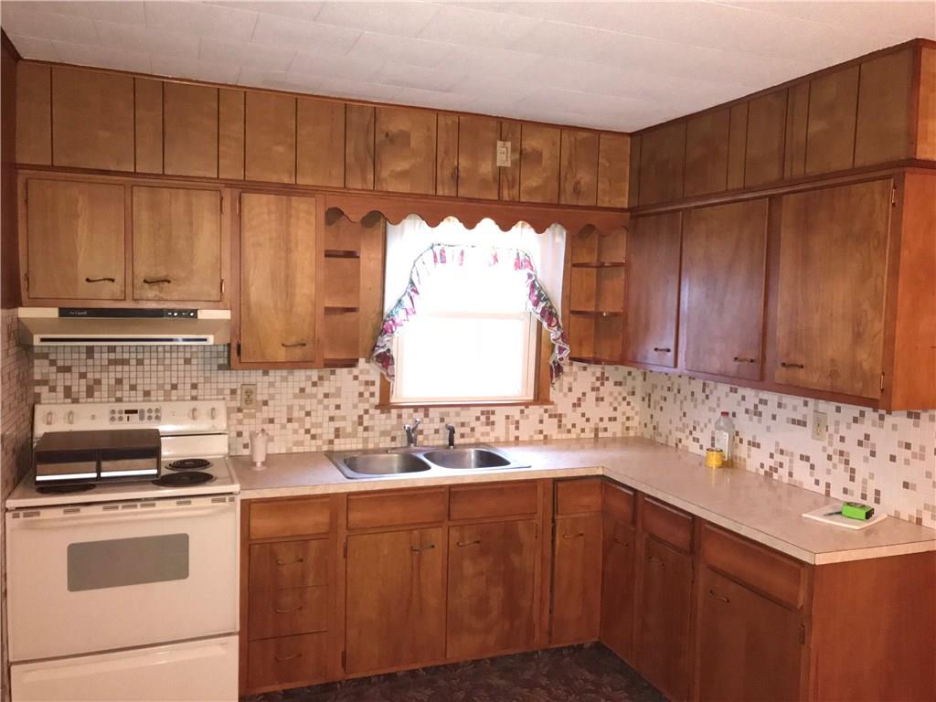 16 Riley Road Greenville, PA 16125 - Photo 7 of 24