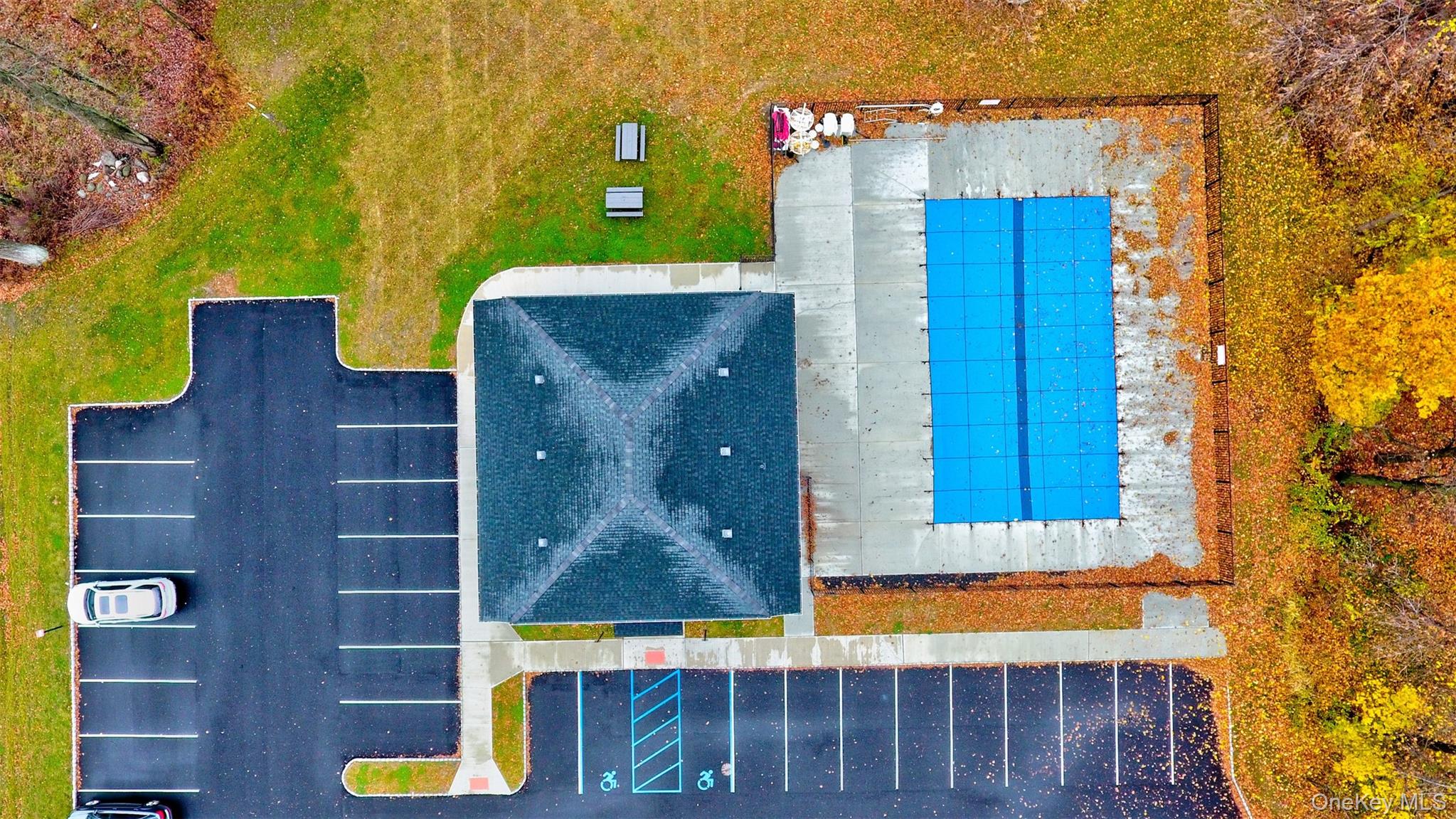 17 Magnolia Park Road Middletown, NY 10940 - Photo 31 of 35 a front view of a house with a yard