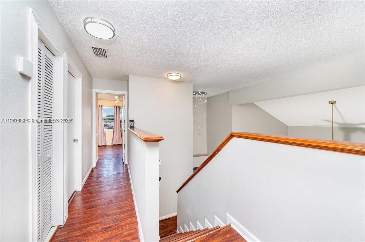 21023 Southwest 85th Passage Cutler Bay, FL 33189 - Photo 23 of 28