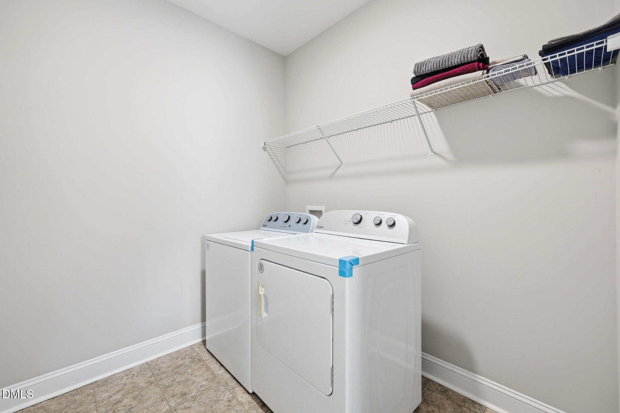 709 South Pollock Street Selma, NC 27576 - Photo 23 of 30 a utility room with dryer and washer