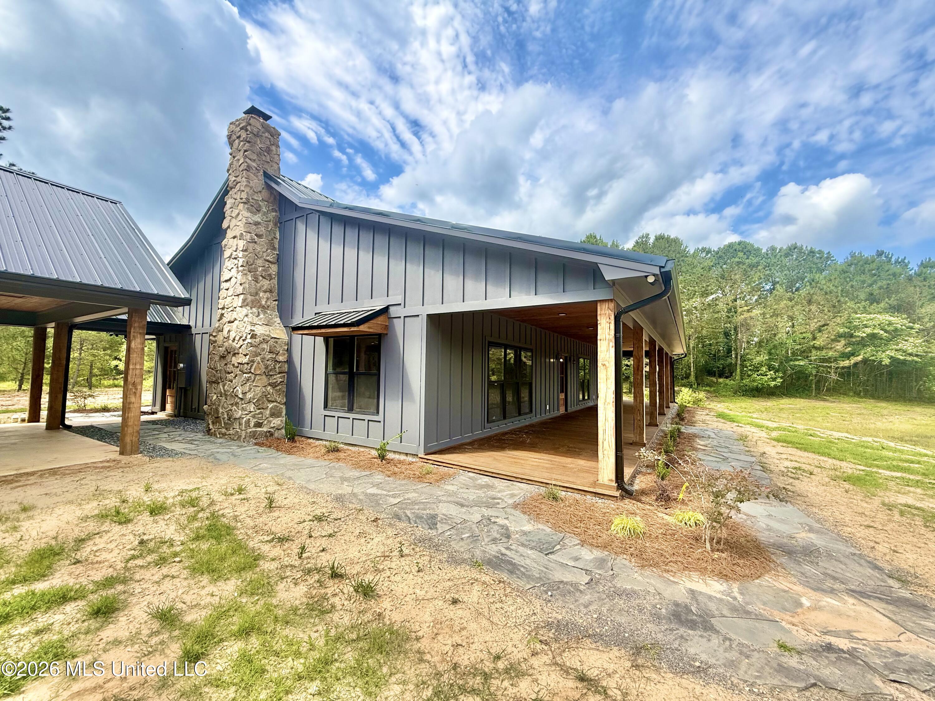 1066 Harmony Road Crystal Springs, MS 39059 - Photo 5 of 44 IMG_3663