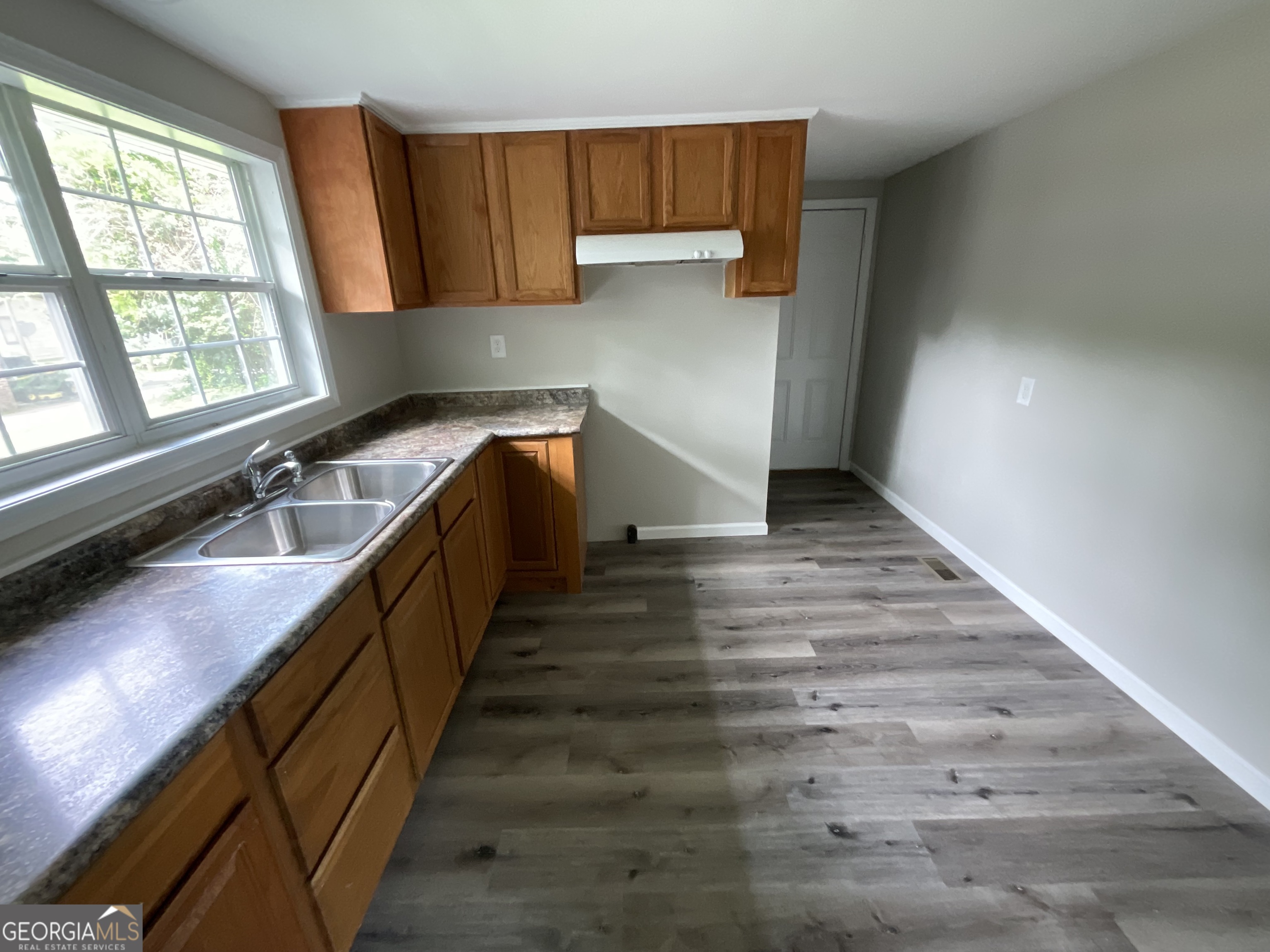 46 King Street Fort Valley, GA 31030 - Photo 3 of 13
