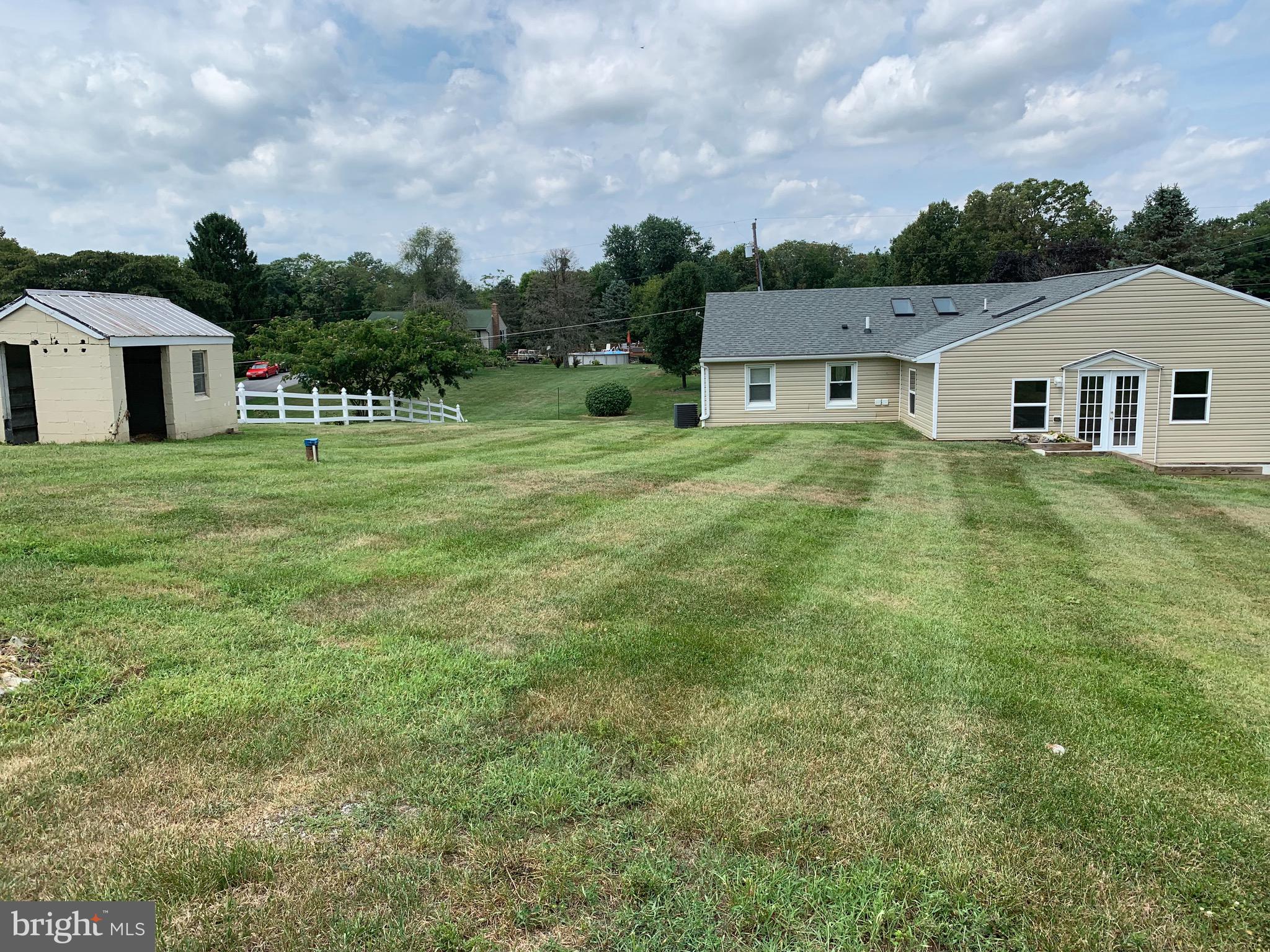9245 Jordan Road Fairplay, MD 21733 - Photo 5 of 54 Gallery Image 5
