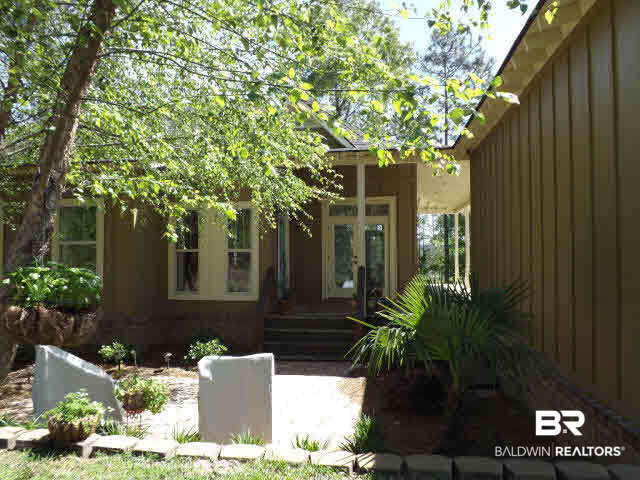 59 Lake Pointe Lane Brewton, AL 36426 - Photo 3 of 13