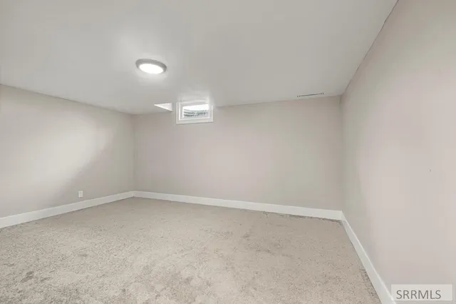 $355,900 | 2285 Curlew Drive, Ammon, ID 83406