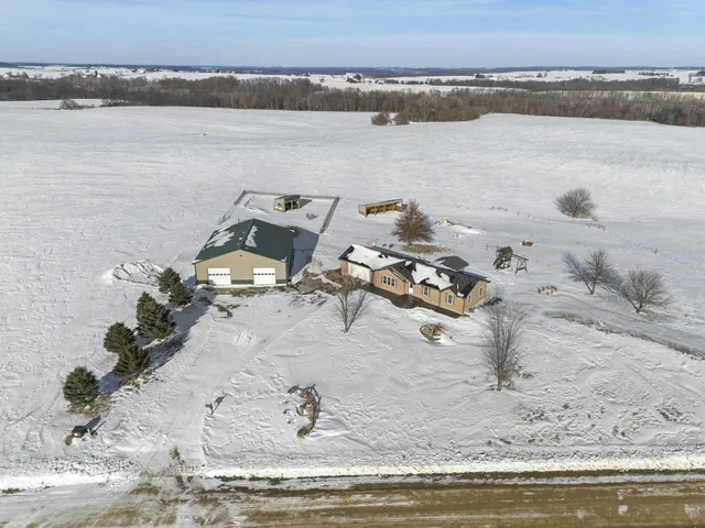$550,000 | W934 510th Avenue, Rock Elm, WI 54740