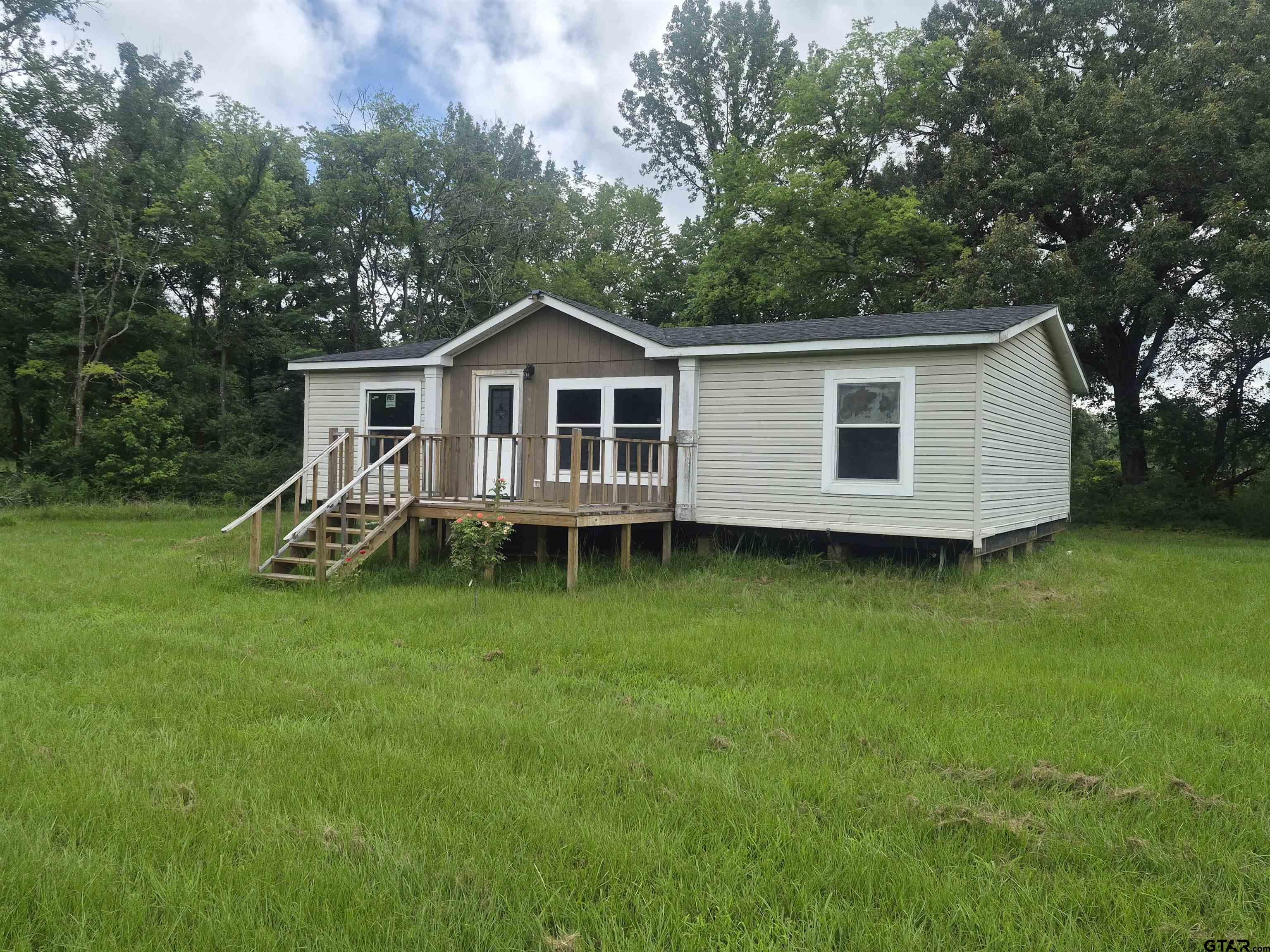 4317 Heard Road Naples, TX 75568 - Photo 2 of 25