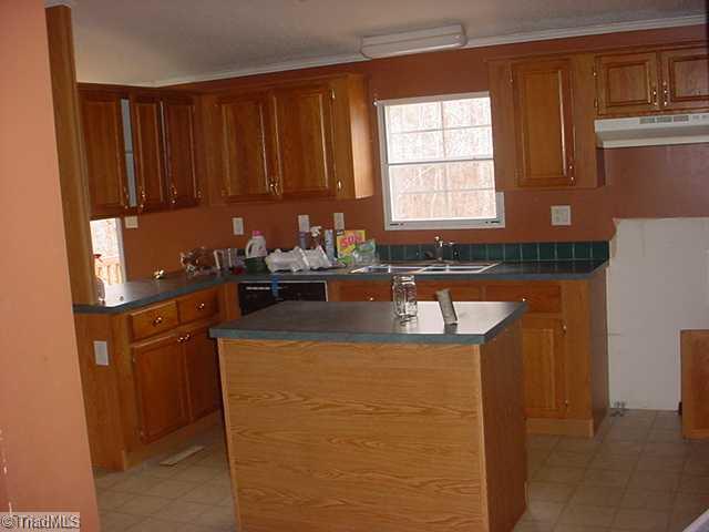 9155 Baux Mountain Road Germanton, NC 27019 - Photo 4 of 4 Interior Space/Layout.