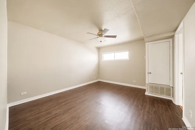 $795 | 255 East Rampart Drive, Unit 206, San Antonio, TX 78216
