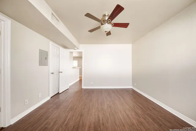 $795 | 255 East Rampart Drive, Unit 206, San Antonio, TX 78216