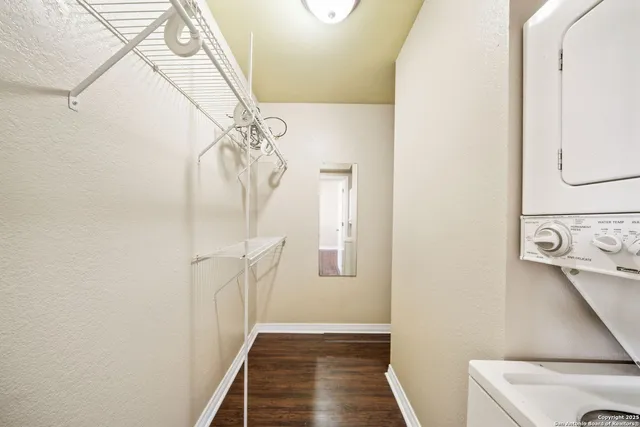 $795 | 255 East Rampart Drive, Unit 206, San Antonio, TX 78216