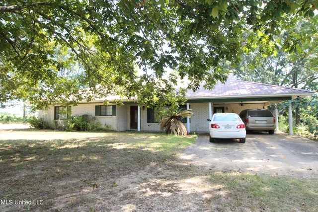 $169,900 | 374 Willie Kittrell Road, State Line, MS 39362