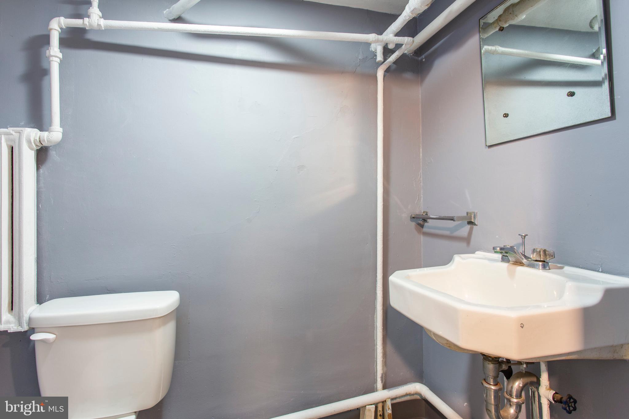 136 Glencoe Road Upper Darby, PA 19082 - Photo 27 of 29 Gallery Image 27