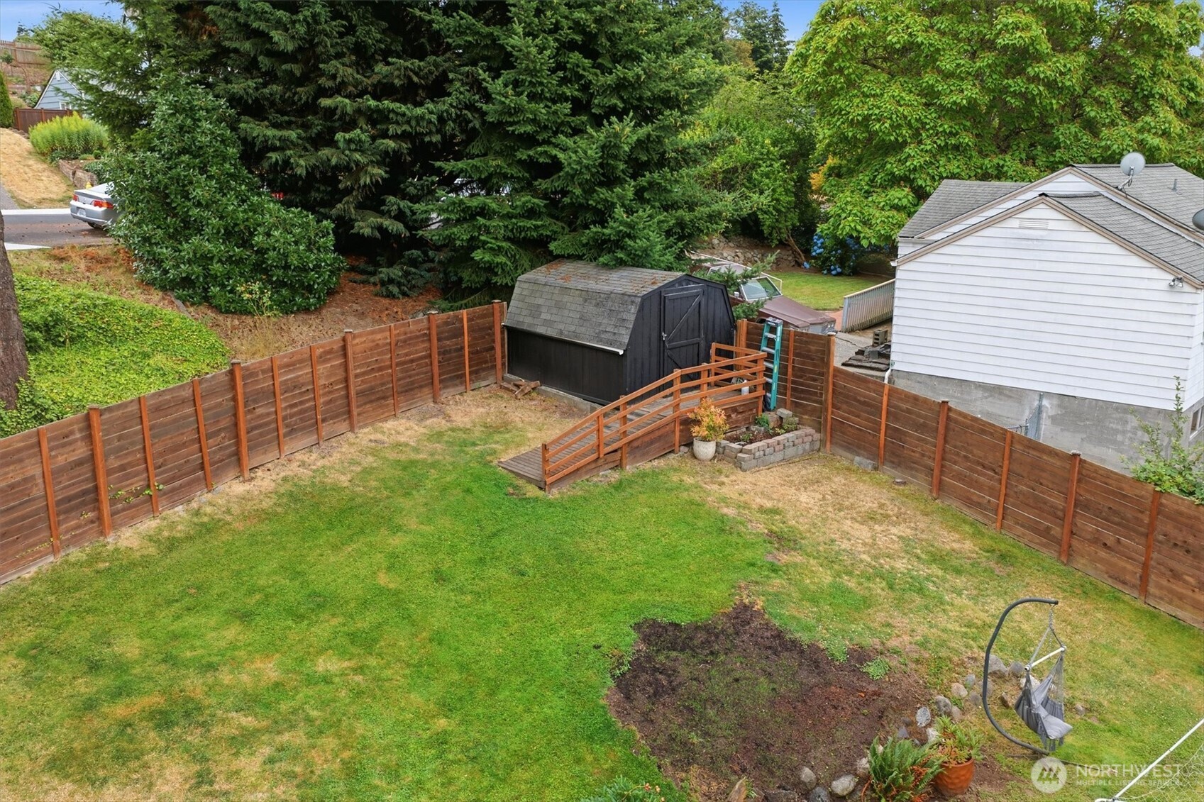 555 Windsor Place Northeast Renton, WA 98056 - Photo 36 of 38