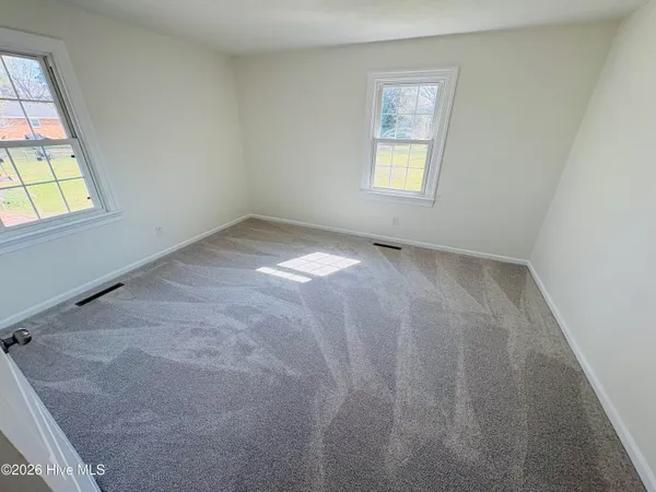 $199,000 | 302 North E Railroad Street, Pikeville, NC 27863