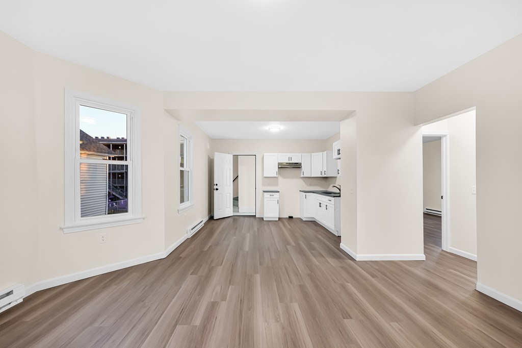 21 Greenwich Street Springfield, MA 01107 - Photo 11 of 34 Gallery Image 11