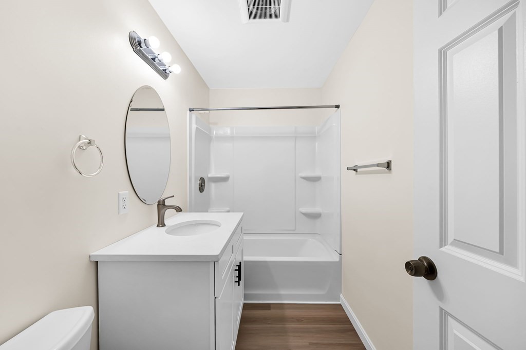 21 Greenwich Street Springfield, MA 01107 - Photo 13 of 34 Gallery Image 13