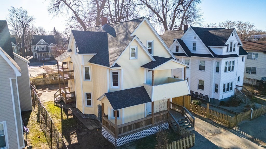 21 Greenwich Street Springfield, MA 01107 - Photo 3 of 34 Gallery Image 3