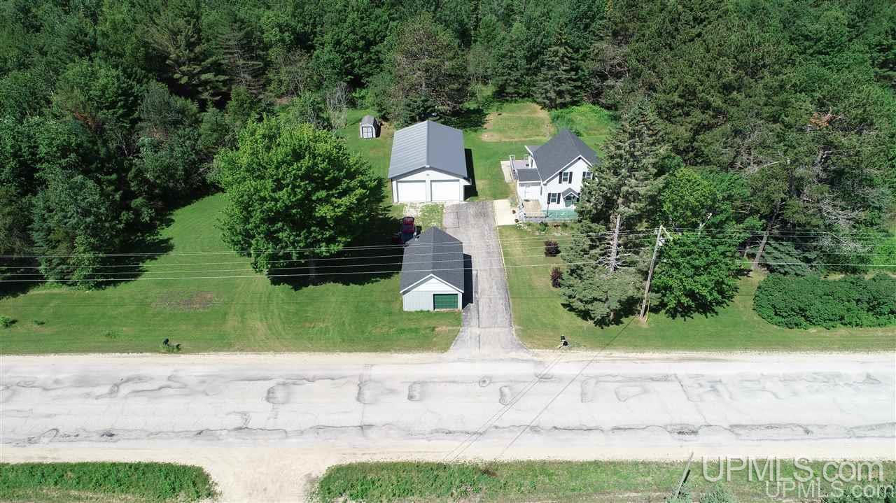 877 N River Road Manistique, MI 49854 - Photo 37 of 43
